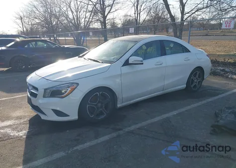 2014 Mercedes-Benz Cla 250 z USA, uszkodzony, nr VIN WDDSJ4EB0EN053692